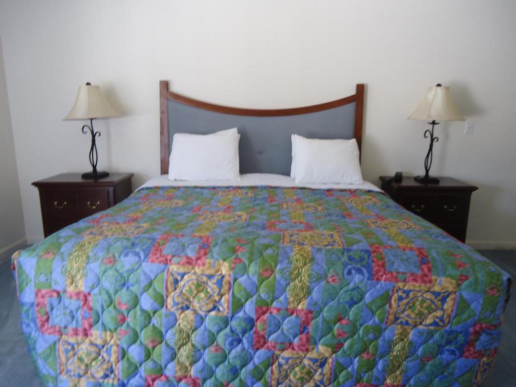 River Valley Inn Needles Bilik gambar